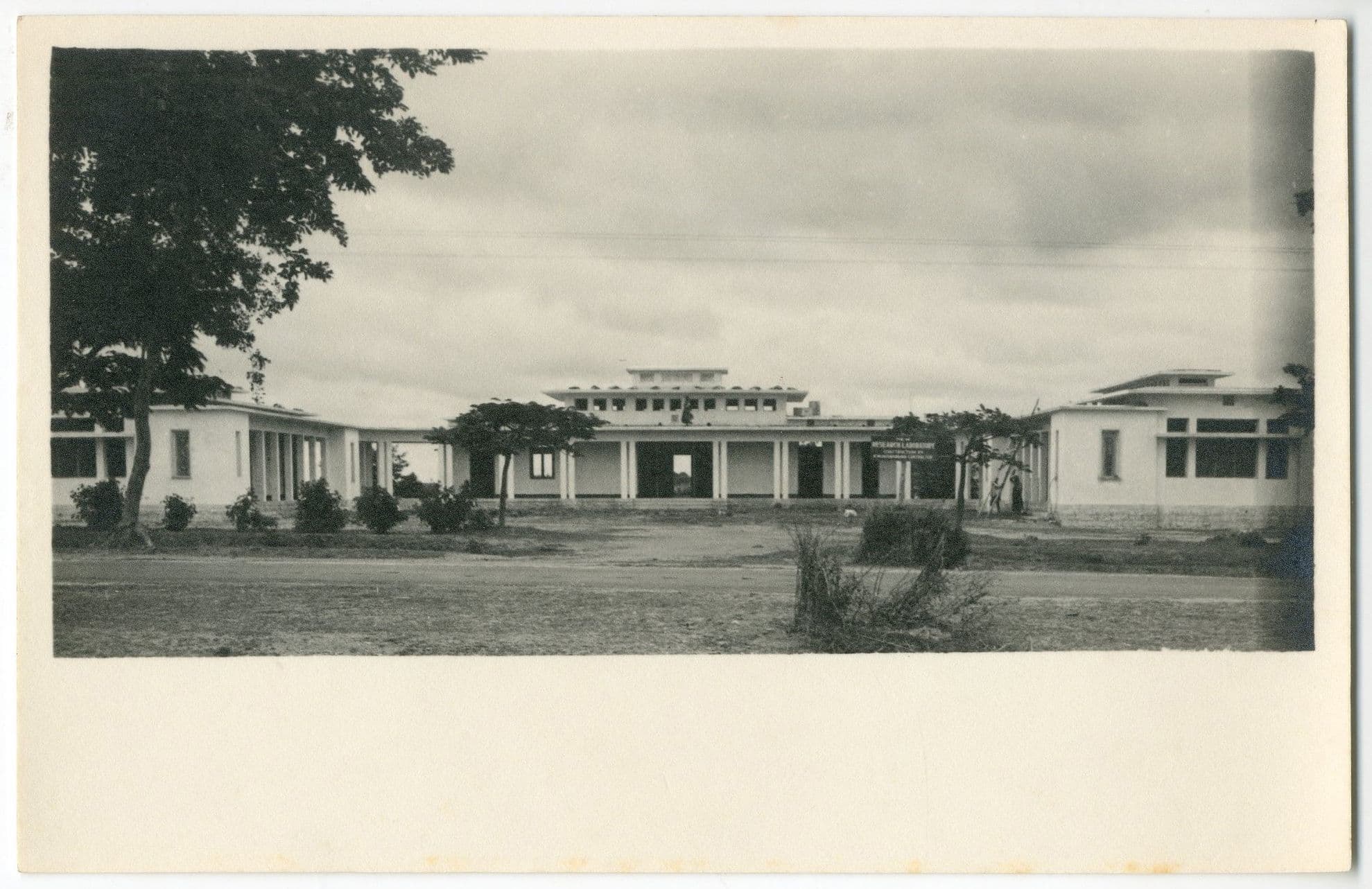 Otto Koenigsberger. Serum Institute, Bangalore, 1940. Credit: AA Archives: OK7