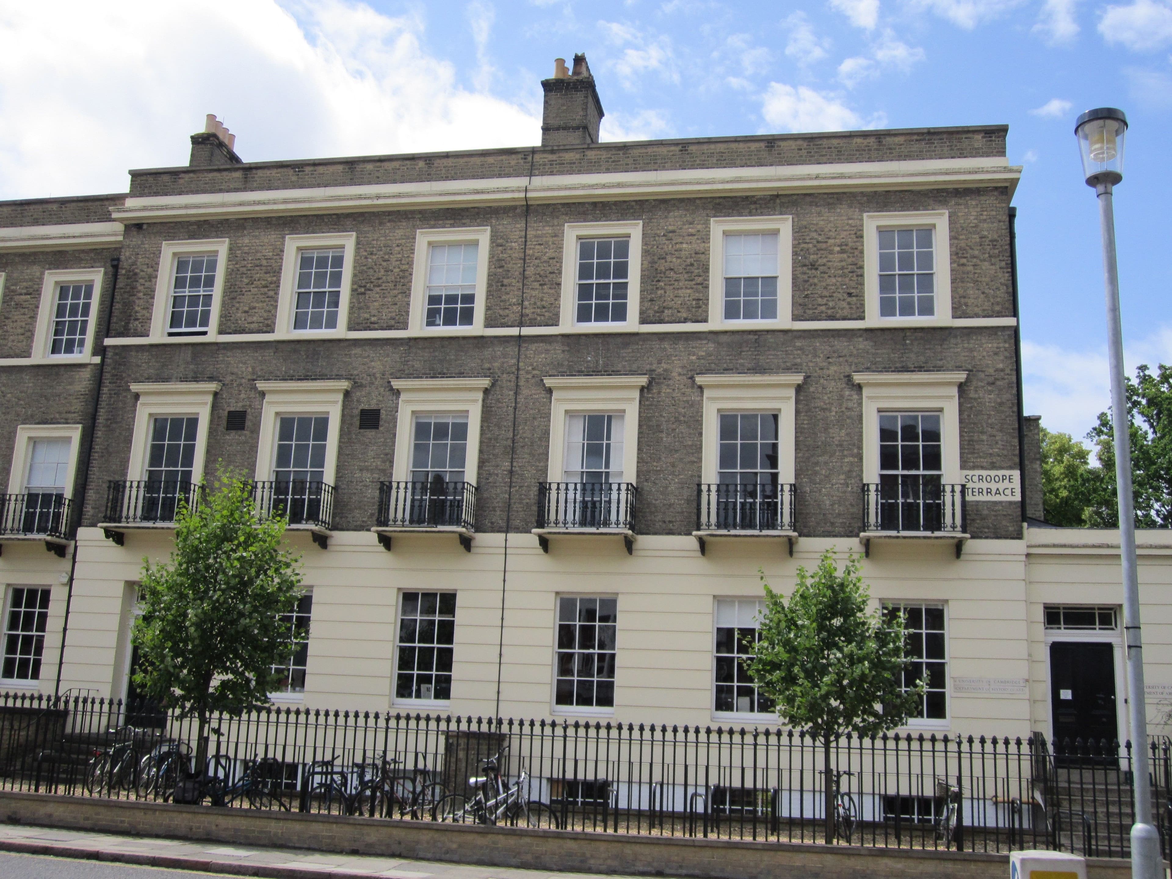 University of Cambridge, Scroope Terrace. Rept0n1x, CC BY-SA 3.0 Wikimedia