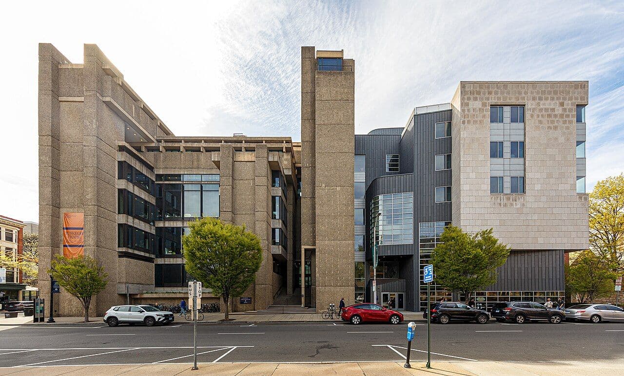 Paul Rudolph, Yale Art and Architecture Building. Credit: Sage Ross, CC BY-SA 3.0