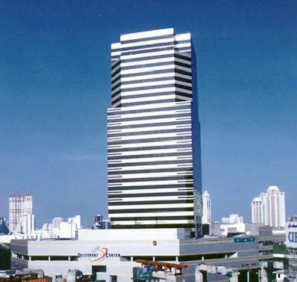Robert G Broughey and Associates, Siam Discovery Centre, Bangkok (1997)