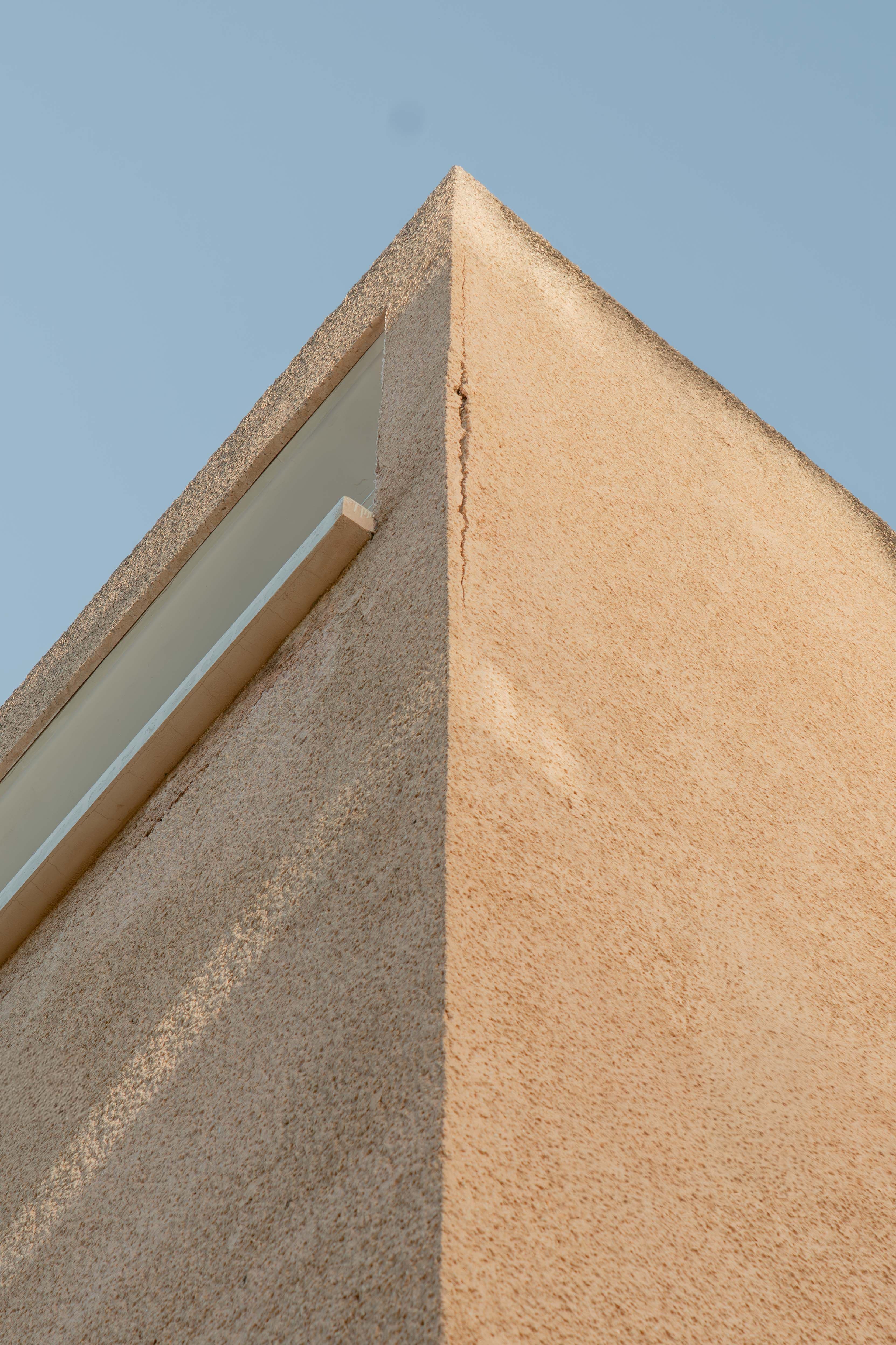 Ram Karmi, Ayala Sach's House, 13 Ben-Gurion Boulevard, Tel Aviv, Israel. Photograph: © Yael Hotomlansky.