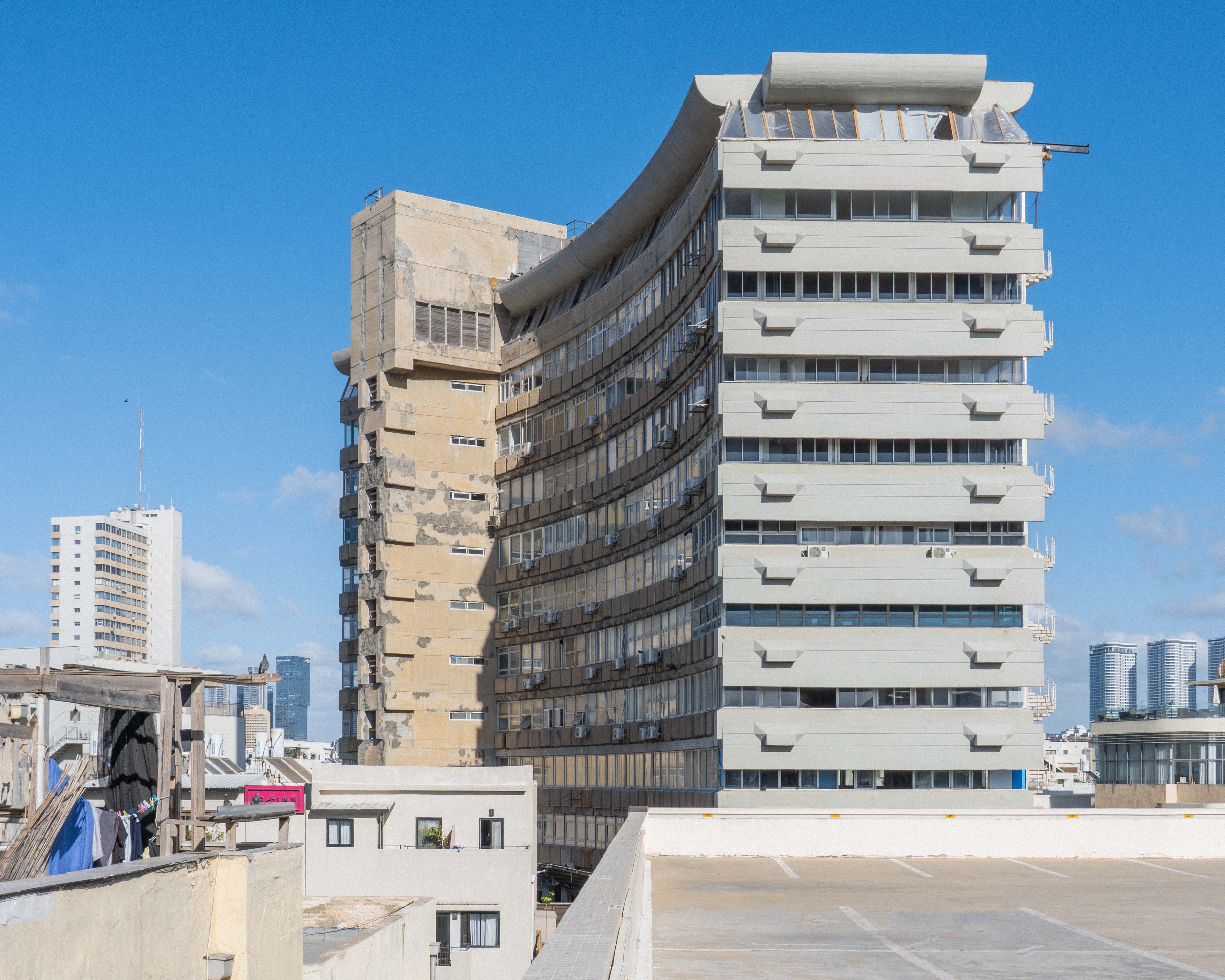 Ram Karmi, with Dov Karmi, El-Al Building, Tel Aviv-Yafo, 1963. Photograph: © Yael Hotomlansky
